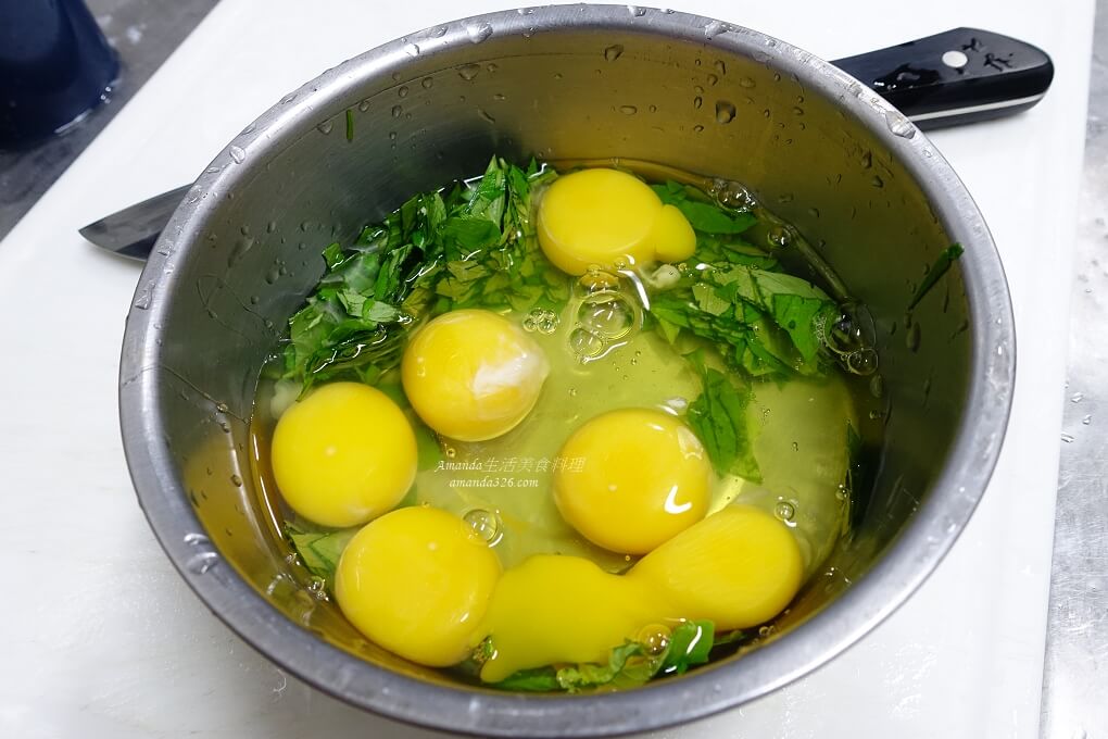 九層塔,炒蛋,煎蛋,鴨蛋料理,鹹蛋料理,鹹蛋炒蛋,鹹鴨蛋 @Amanda生活美食料理